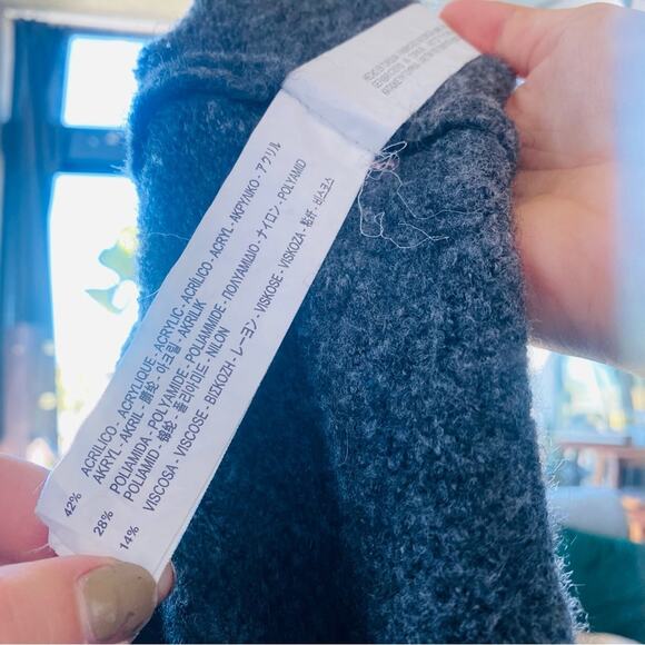 ZARA Knit Italian Yarn Charcoal Grey Half Sleeve Turtleneck Pullover Sweater M - Picture 7 of 7